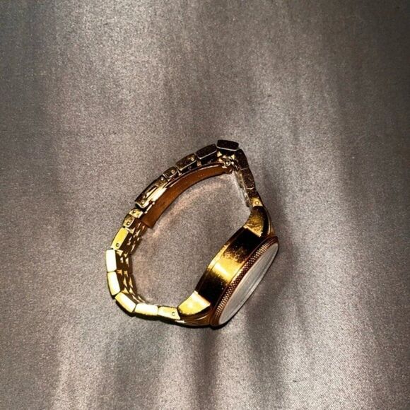 MK Michael Kors Rose Gold Tone Watch - Picture 3 of 5